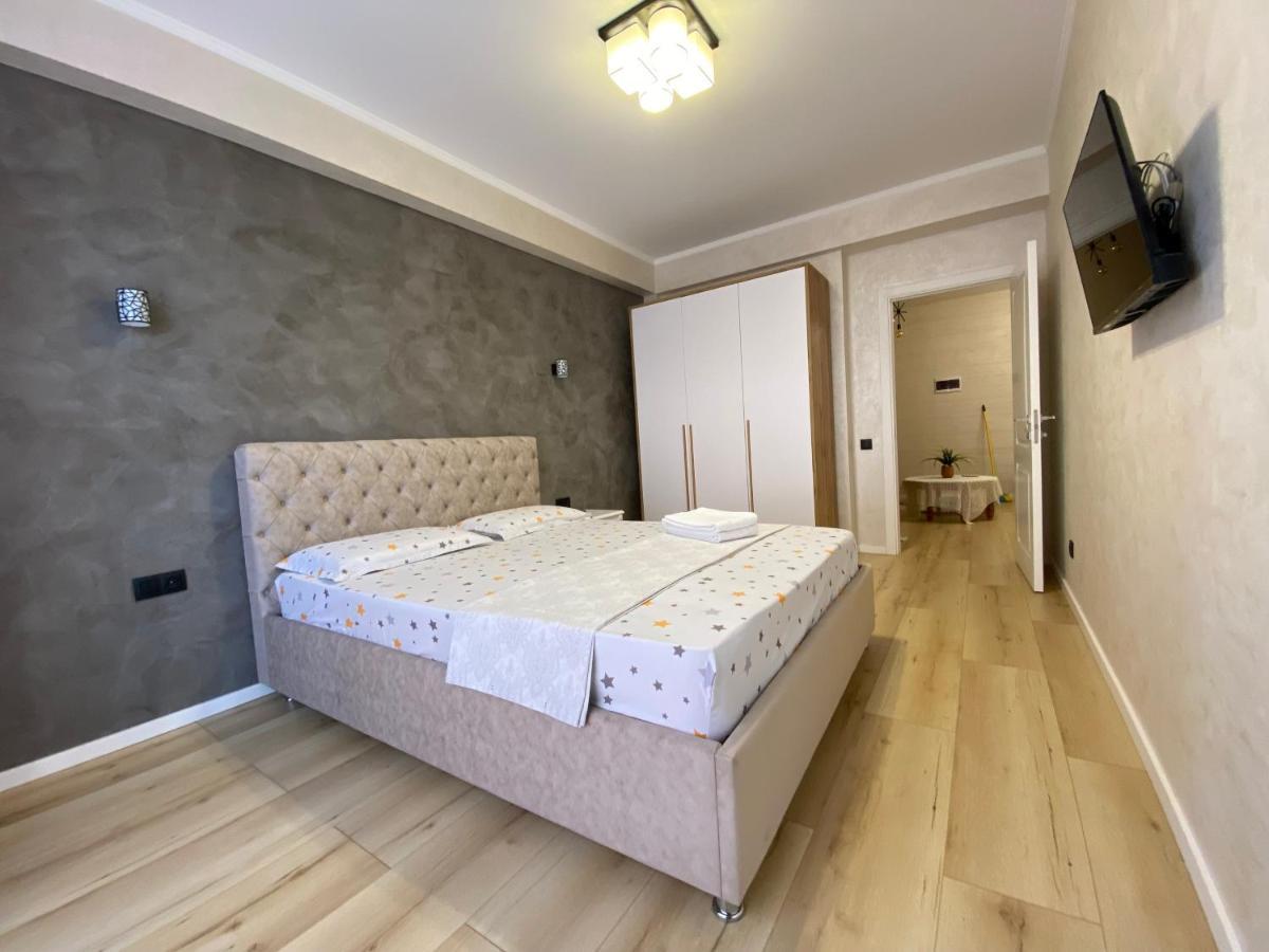 Apartament Lux Chişinău Esterno foto