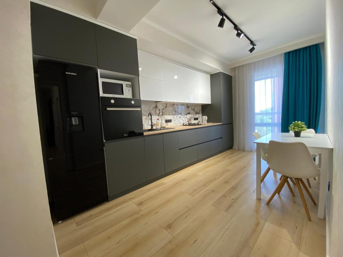 Apartament Lux Chişinău Esterno foto