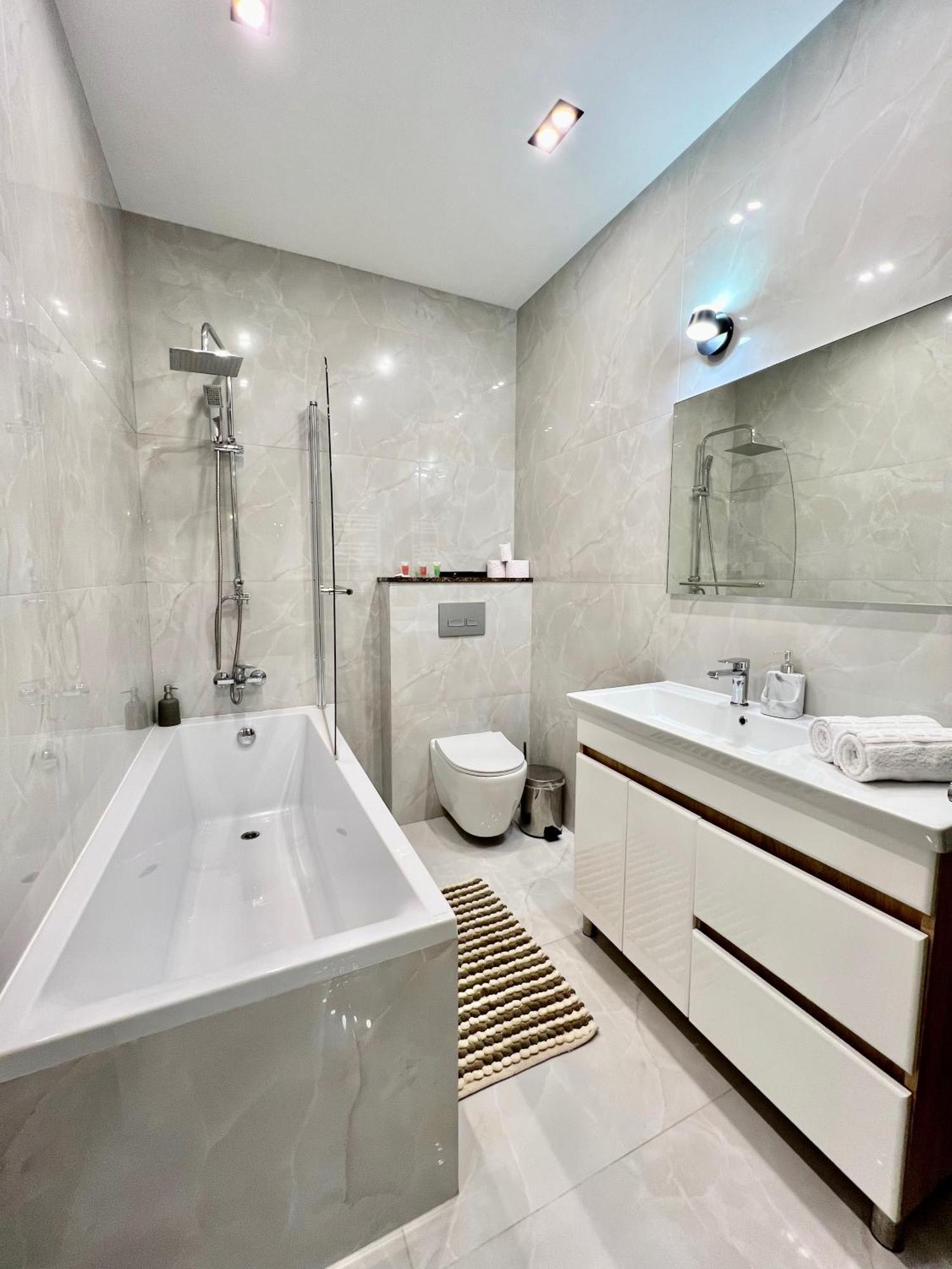 Apartament Lux Chişinău Esterno foto